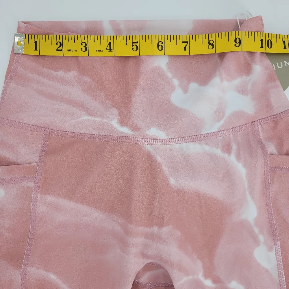 BuffBunny Limitless Biker Shorts Size XS Rose Quartz Pockets NEW